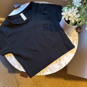 Aerie offline cropped athletic baby tee